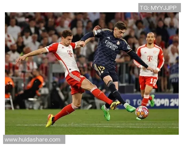 足总杯冷门:多特蒙德力克拜仁引发转会风波与全场沸腾